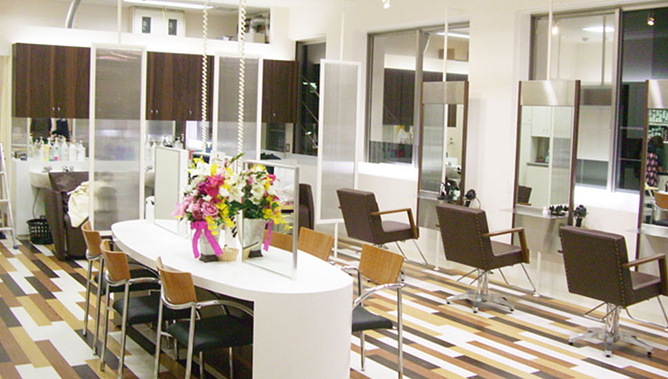 蓮田駅 駅近 美容室 美容院axe Leve アックスリブ 蓮田駅 駅近 美容室 美容院axe Leve アックスリブ